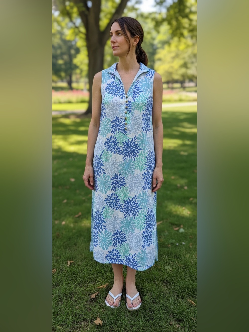 Sail to Sable Women’s V-Neck Maxi Dress, Size Medium.